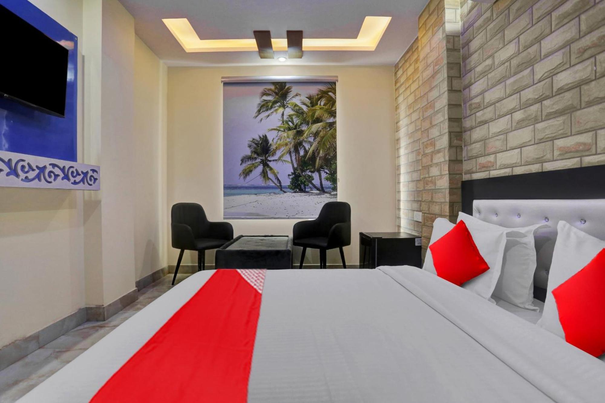 Hotel O Metro Height'S Near Nangloi Railway Metro Station Delhi  Bagian luar foto