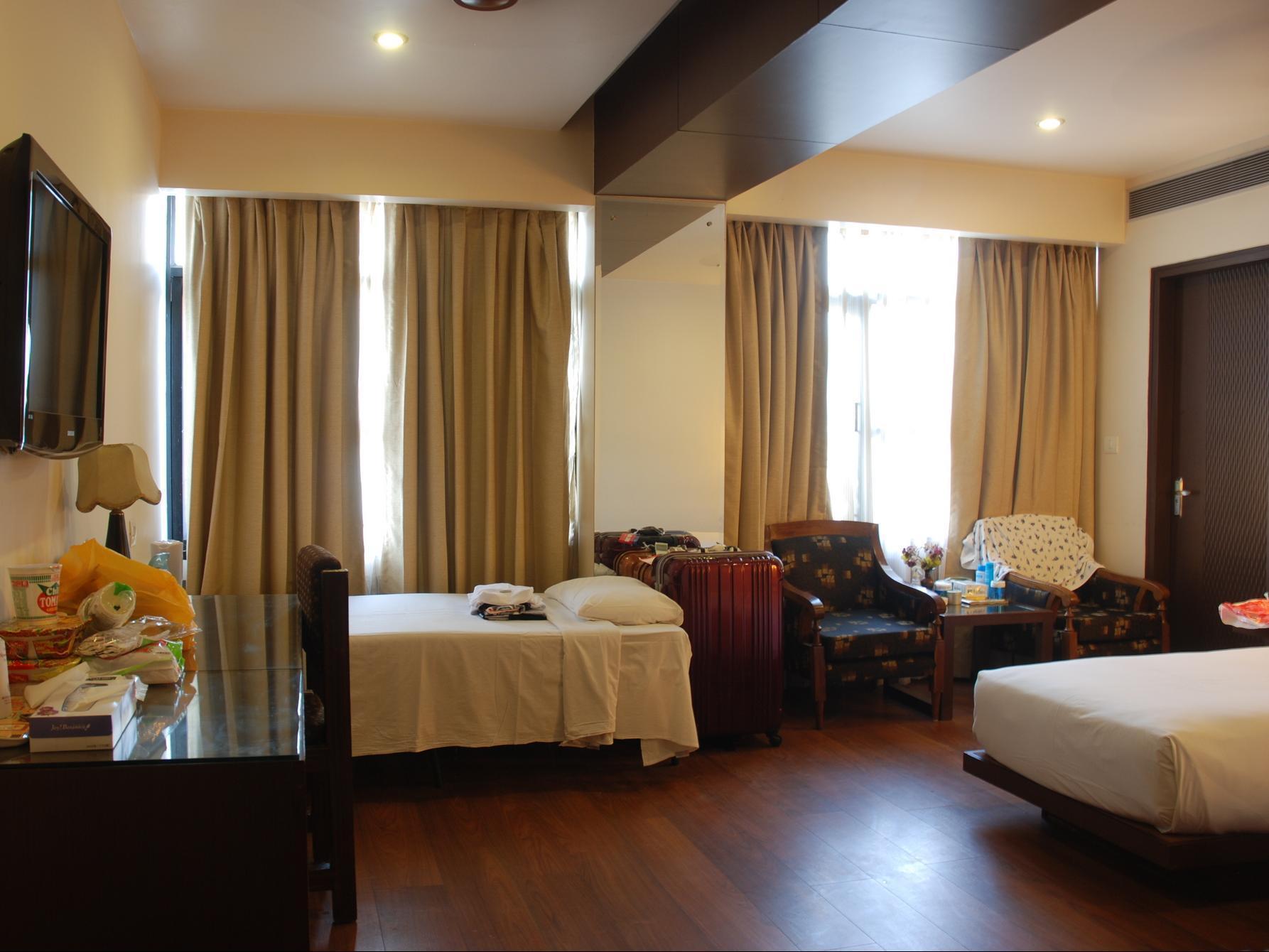 Hotel O Metro Height'S Near Nangloi Railway Metro Station Delhi  Ruang foto