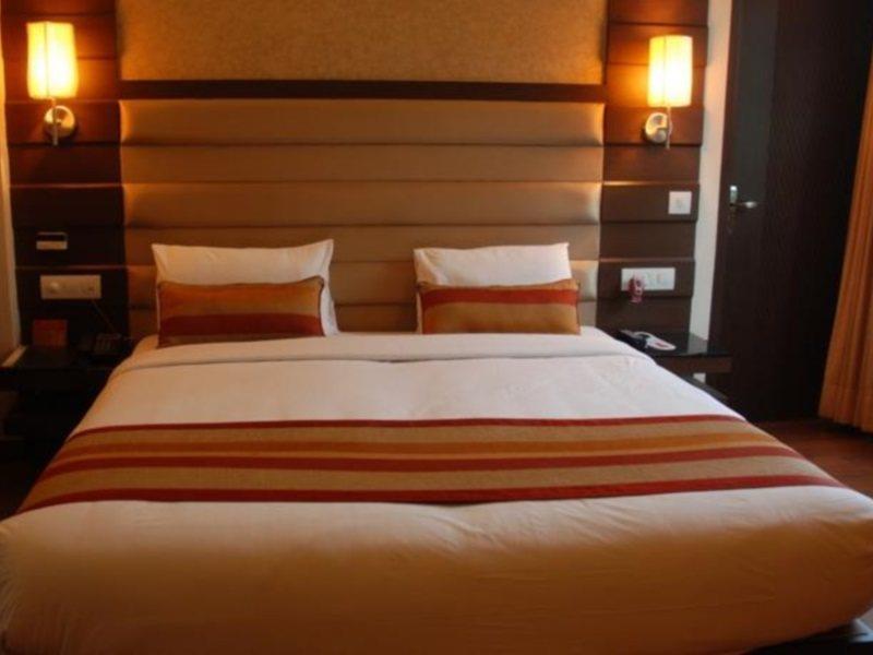 Hotel O Metro Height'S Near Nangloi Railway Metro Station Delhi  Bagian luar foto